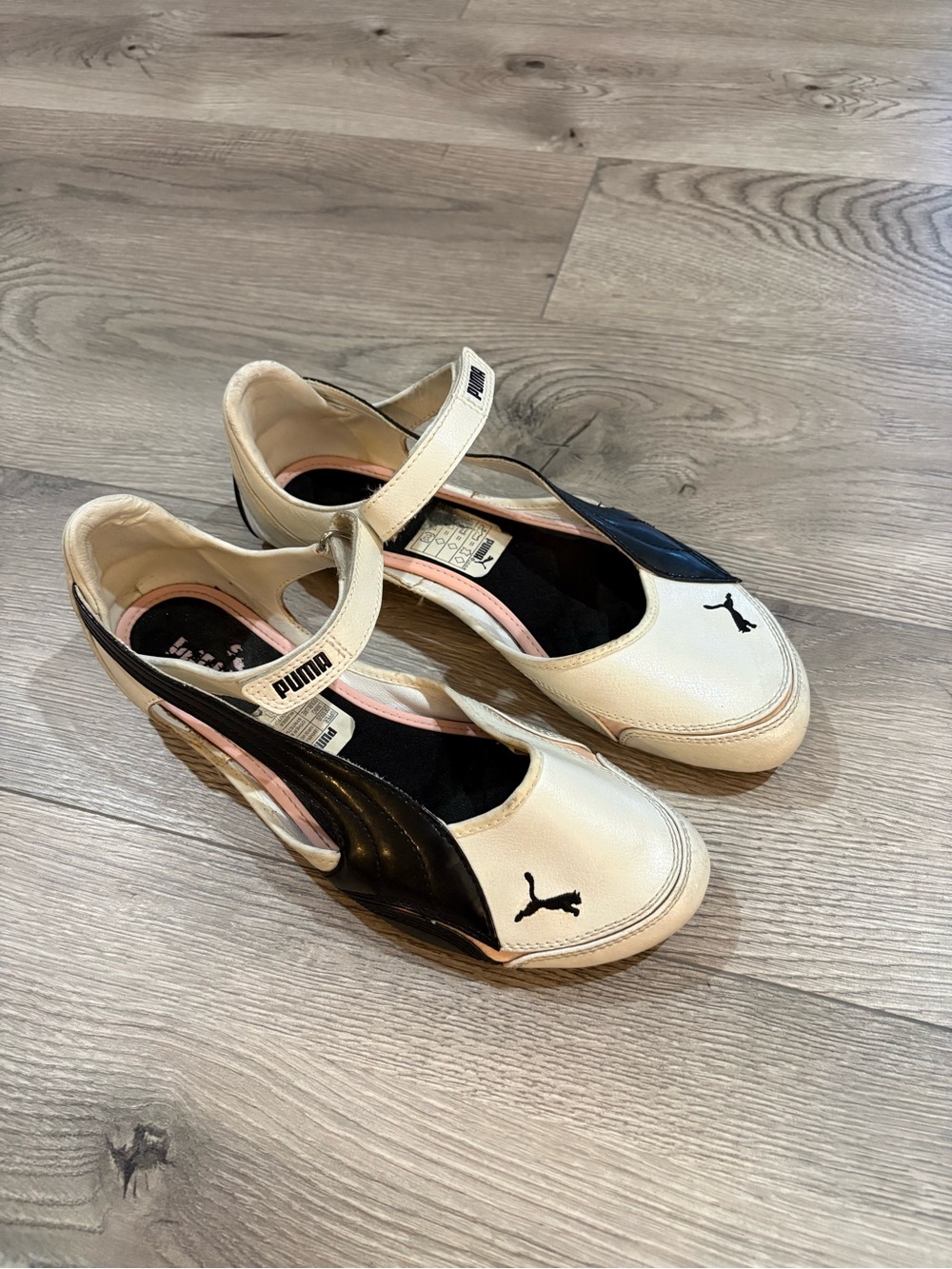 Vintage Puma White Black & Pink Ballet Flats